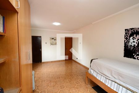 Casa à venda com 167m², 4 quartos e 2 vagasSuíte 3