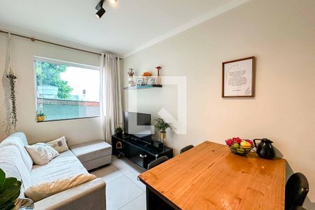 Sala de casa de condomínio à venda com 2 quartos, 40m² em Água Fria, São Paulo