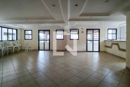 Apartamento para alugar com 80m², 2 quartos e 1 vagaÁrea comum - Salão de festas