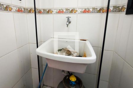 Apartamento para alugar com 80m², 2 quartos e 1 vagaÁrea de Serviço