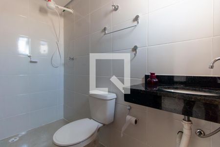 Banheiro de apartamento à venda com 1 quarto, 30m² em Vila Lúcia, São Paulo