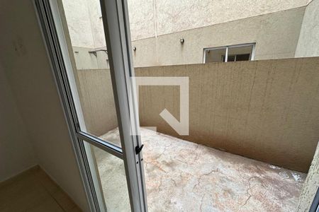 Área Privativa do Dormitório 01 de apartamento para alugar com 2 quartos, 68m² em Distrito de Bonfim Paulista, Ribeirão Preto