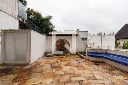 Casa à venda com 2000m², 4 quartos e 5 vagas Casa à venda com 2000m², 4 quartos e 5 vagasÁrea externa