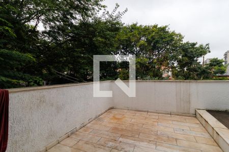 Casa à venda com 2000m², 4 quartos e 5 vagas Casa à venda com 2000m², 4 quartos e 5 vagasSuíte 1