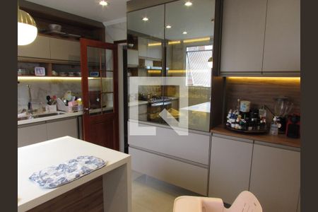 Apartamento à venda com 140m², 4 quartos e 3 vagasCozinha