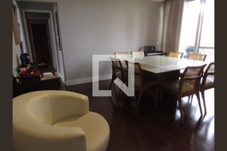 Apartamento à venda com 140m², 4 quartos e 3 vagasSala