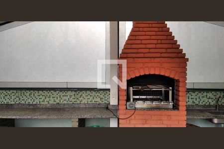 Apartamento à venda com 140m², 4 quartos e 3 vagas Apartamento à venda com 140m², 4 quartos e 3 vagasÁrea comum - Churrasqueira