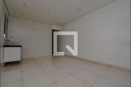 Sala e cozinha de casa para alugar com 2 quartos, 60m² em Alves Dias, São Bernardo do Campo