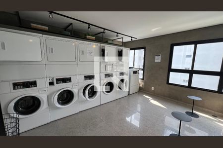 Studio para alugar com 24m², 1 quarto e sem vaga Studio para alugar com 24m², 1 quarto e sem vagaLavanderia