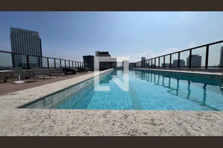 Studio para alugar com 24m², 1 quarto e sem vaga Studio para alugar com 24m², 1 quarto e sem vagaPiscina