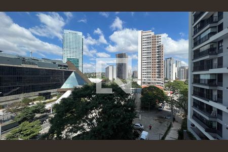 Vista do quarto de kitnet/studio para alugar com 1 quarto, 24m² em Pinheiros, São Paulo