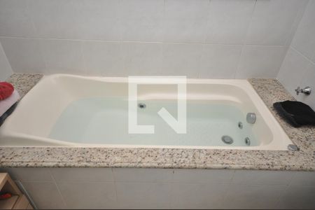 Casa para alugar com 300m², 3 quartos e 3 vagasBanheiro da Suíte 1
