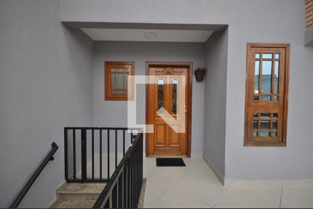 Casa para alugar com 300m², 3 quartos e 3 vagasHall de entrada