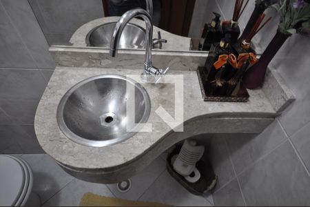 Lavabo de casa para alugar com 3 quartos, 300m² em Vila Irmaos Arnoni, São Paulo