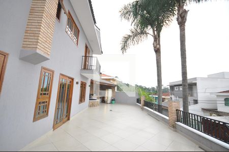 Casa para alugar com 300m², 3 quartos e 3 vagasQuintal