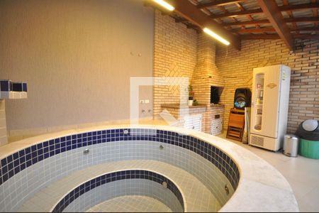 Casa para alugar com 300m², 3 quartos e 3 vagasJacuzzi