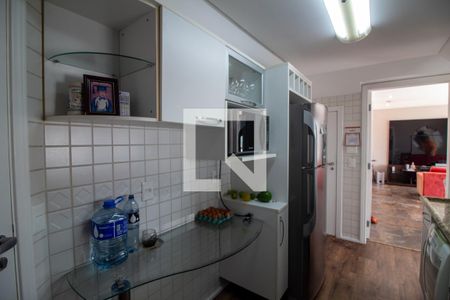 Apartamento à venda com 96m², 2 quartos e 2 vagasCozinha