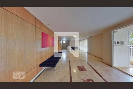 Apartamento à venda com 96m², 2 quartos e 2 vagasHall social