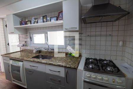 Apartamento à venda com 96m², 2 quartos e 2 vagasCozinha