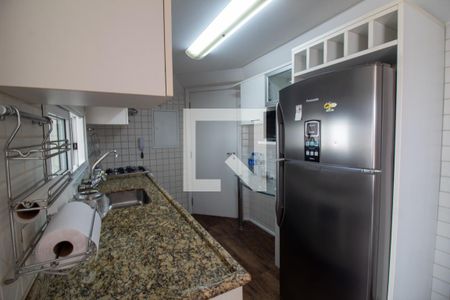 Apartamento à venda com 96m², 2 quartos e 2 vagasCozinha