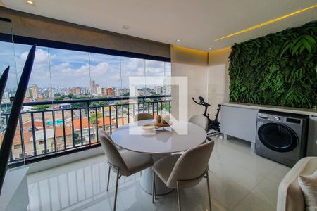varanda de apartamento à venda com 2 quartos, 60m² em Vila Dom Pedro I, São Paulo
