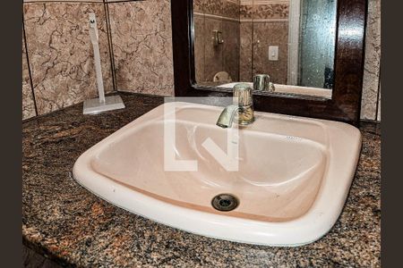 Apartamento para alugar com 200m², 3 quartos e 2 vagasLavabo