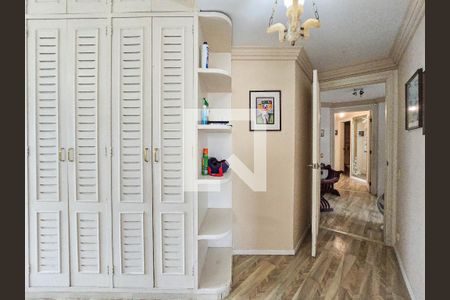 Apartamento para alugar com 200m², 3 quartos e 2 vagasQuarto 3