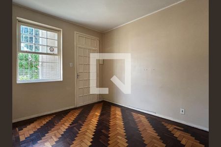 Sala de apartamento à venda com 2 quartos, 60m² em Passo D’areia, Porto Alegre