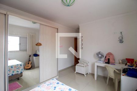 Casa à venda com 132m², 3 quartos e 3 vagasSuíte 1