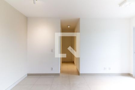 Sala de apartamento para alugar com 2 quartos, 61m² em Vila Anastácio, São Paulo