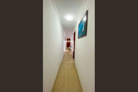 Corredor de apartamento à venda com 2 quartos, 58m² em Vila Humaitá, Santo André