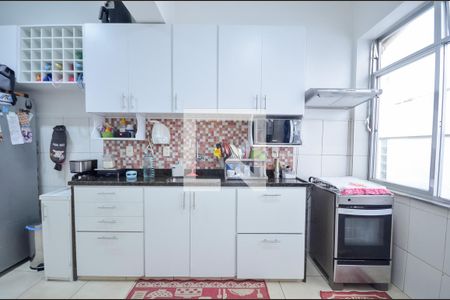 Cozinha de apartamento à venda com 2 quartos, 80m² em Grajaú, Rio de Janeiro