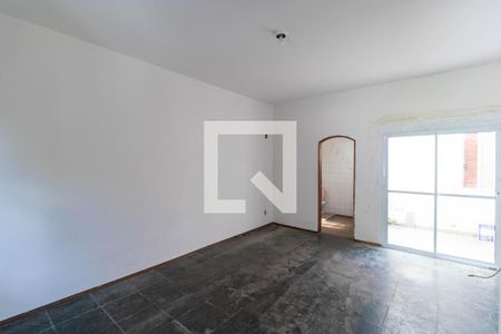 Casa à venda com 120m², 5 quartos e 3 vagas Casa à venda com 120m², 5 quartos e 3 vagasSuíte