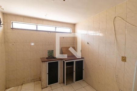 Casa à venda com 120m², 5 quartos e 3 vagas Casa à venda com 120m², 5 quartos e 3 vagasCozinha da casa 02