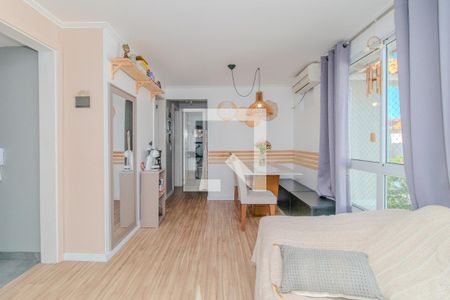 Sala de apartamento à venda com 3 quartos, 56m² em Hípica, Porto Alegre