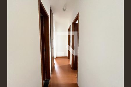 Corredor de apartamento à venda com 3 quartos, 71m² em Vila da Saúde, São Paulo