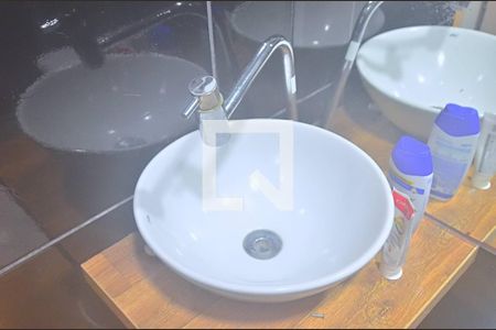 Casa à venda com 132m², 3 quartos e 5 vagas Casa à venda com 132m², 3 quartos e 5 vagasBanheiro da Suíte 2