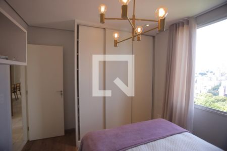 Quarto de apartamento à venda com 4 quartos, 204m² em Vila Paris, Belo Horizonte