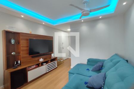 Sala de apartamento à venda com 3 quartos, 56m² em Taquara, Rio de Janeiro