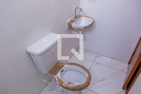 Apartamento à venda com 34m², 2 quartos e sem vagaBanheiro