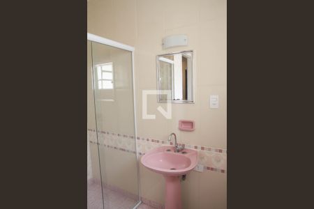 Casa à venda com 150m², 3 quartos e 2 vagasBanheiro 1