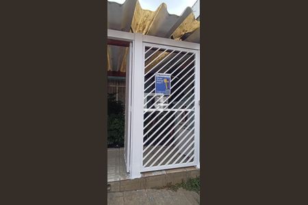 Casa à venda com 150m², 3 quartos e 2 vagasFachada