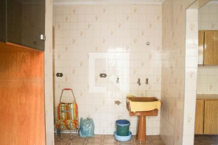 Casa à venda com 150m², 3 quartos e 2 vagasÁrea de Serviço