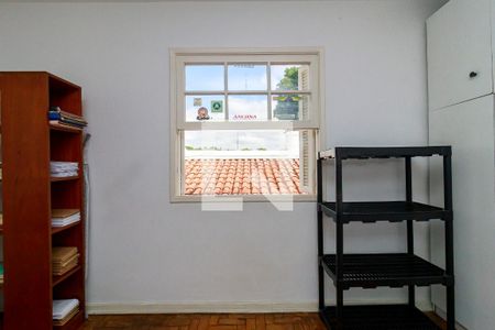 Casa à venda com 144m², 3 quartos e 3 vagas Casa à venda com 144m², 3 quartos e 3 vagasQuarto 1