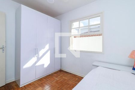 Casa à venda com 144m², 3 quartos e 3 vagas Casa à venda com 144m², 3 quartos e 3 vagasQuarto 2