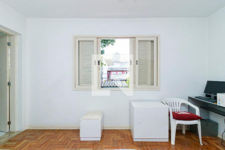 Casa à venda com 144m², 3 quartos e 3 vagas Casa à venda com 144m², 3 quartos e 3 vagasSuíte