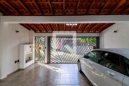 Casa à venda com 144m², 3 quartos e 3 vagas Casa à venda com 144m², 3 quartos e 3 vagasGaragem