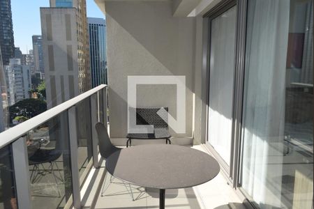 Varanda de kitnet/studio para alugar com 1 quarto, 36m² em Pinheiros, São Paulo