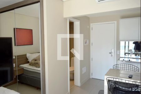 Sala de kitnet/studio para alugar com 1 quarto, 36m² em Pinheiros, São Paulo
