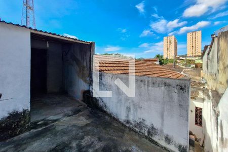 Casa para alugar com 160m², 4 quartos e 1 vaga Casa para alugar com 160m², 4 quartos e 1 vagaTerraço